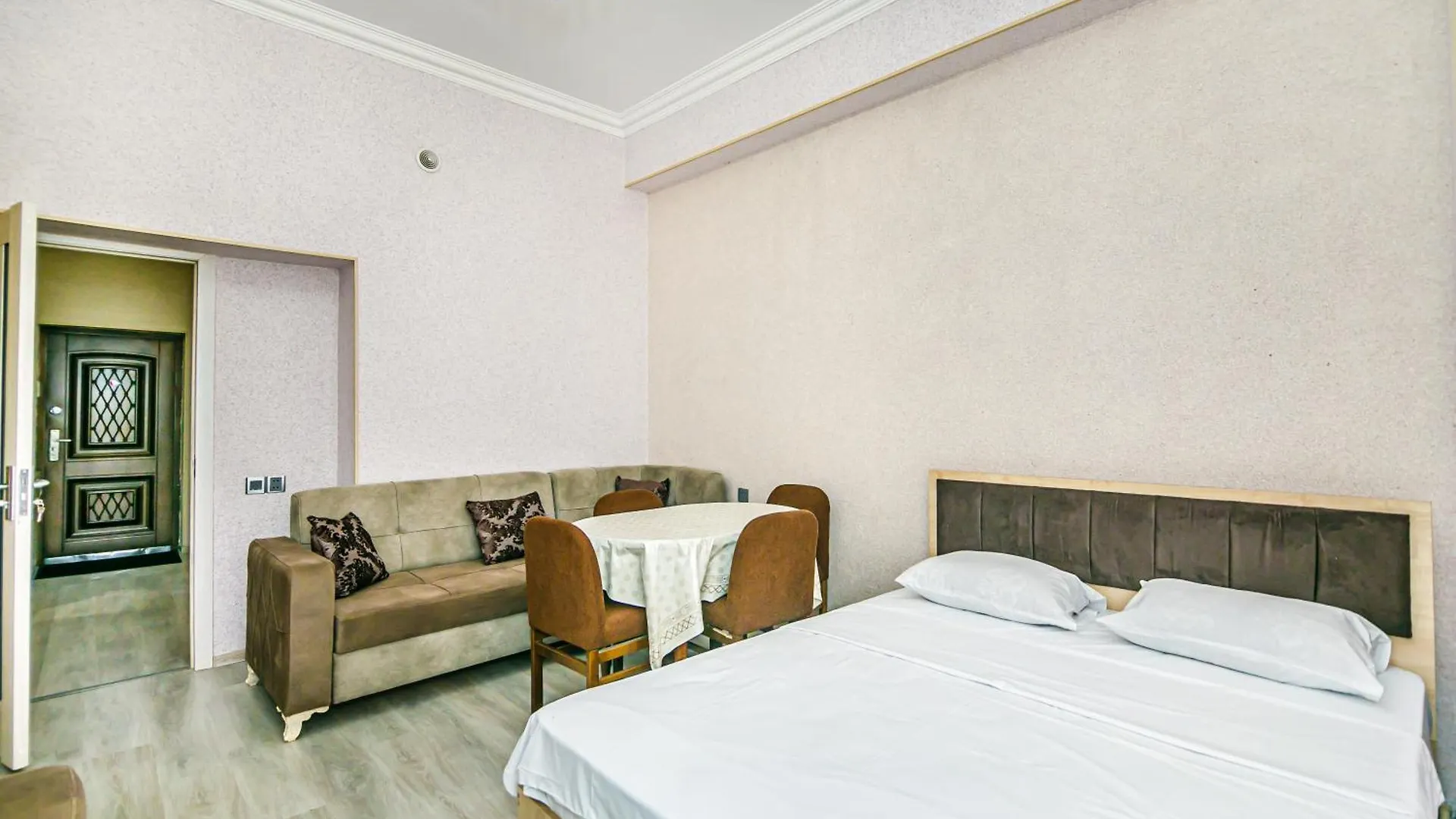 Deluxe Apartment 72 Baku